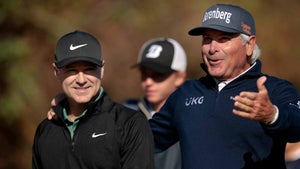 Fred Couples smiles with Trevor Immelman.