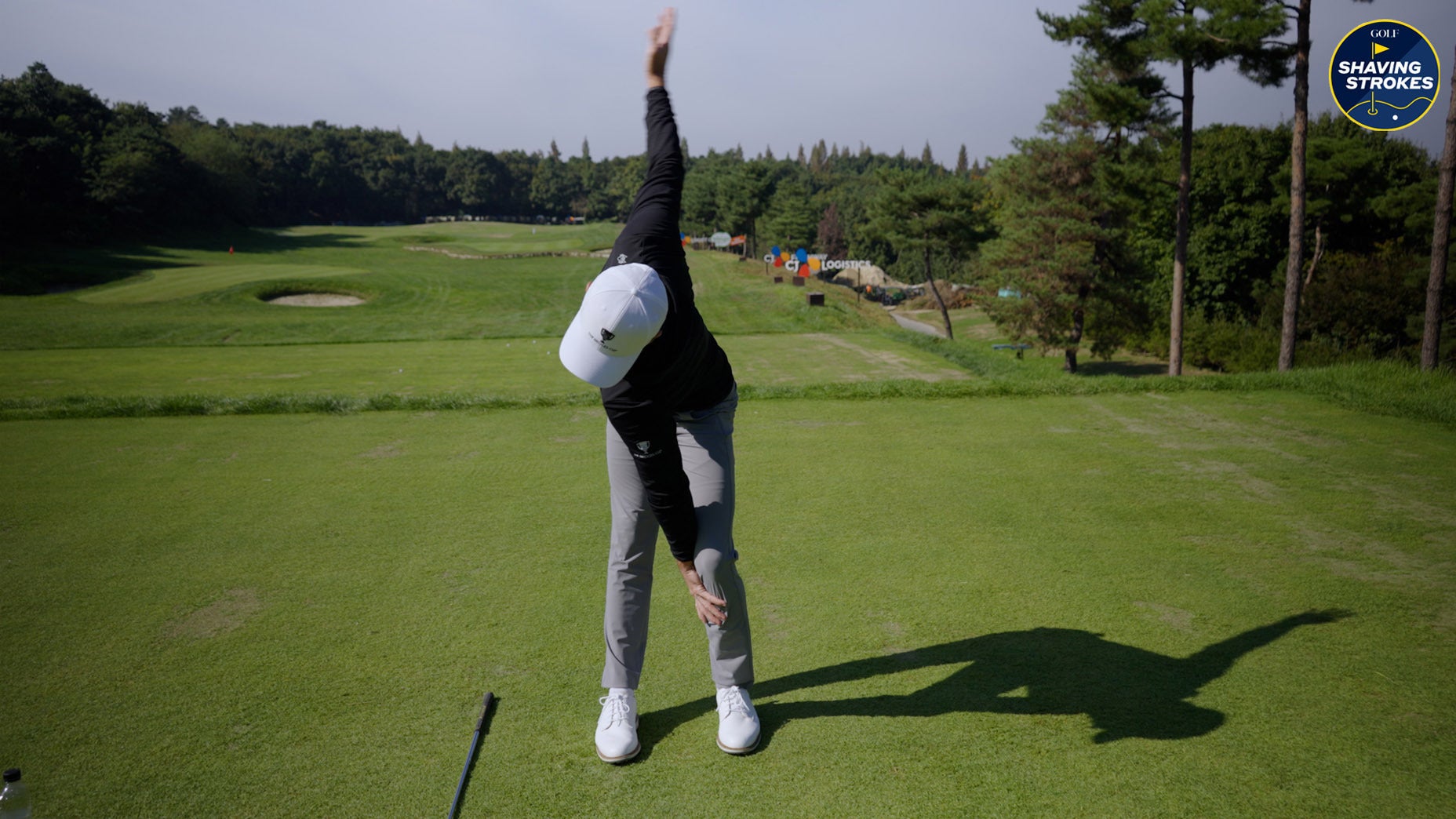 A top amateur golfer, Jonathan Bale, describes the most-trusted warm up routine that he uses prior to teeing off for each round