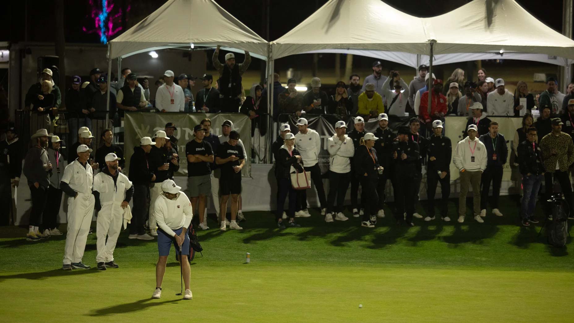 A player putts at the Troon Access GL Championship in dECEMBER 2024