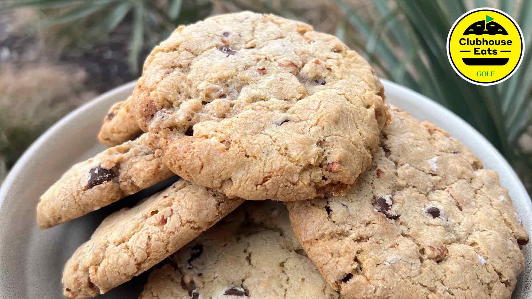 Executive cakes OMNI PGA FRISCO Leen Nunn shares the secret of completely soft and chewing cooker cookies.