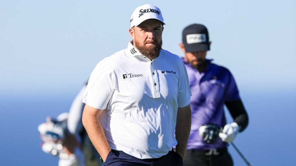 Shane Lowry, co-betting favorite in 2025 Cognizant Classic odds, walks the 11th hole during the second round of the Farmers Insurance Open 2025 at Torrey Pines North.