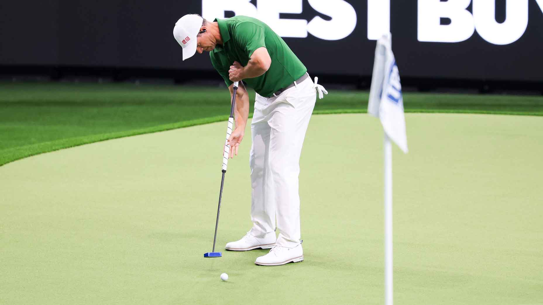 Adam Scott beat Putt during TGL game