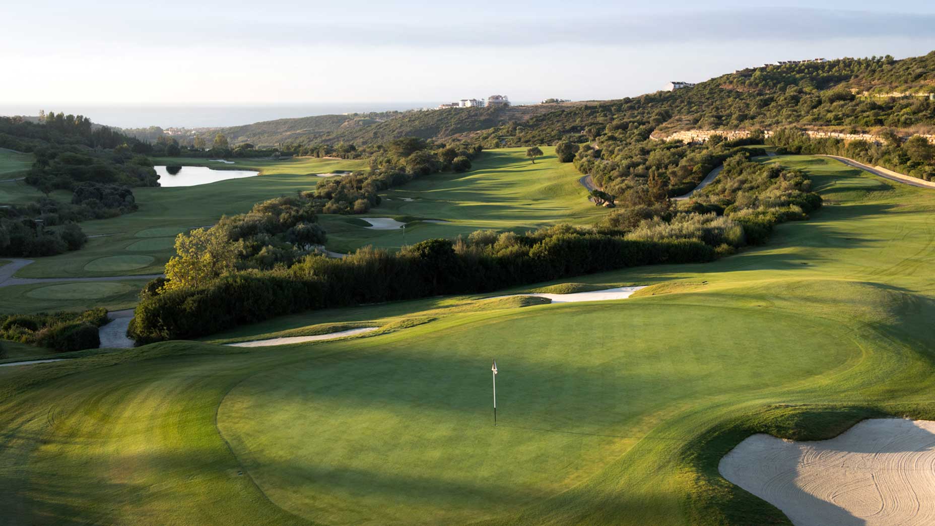 Golf course in FINCA Cortessi.