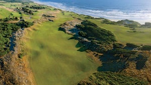 the par-4 4th at bandon dunes