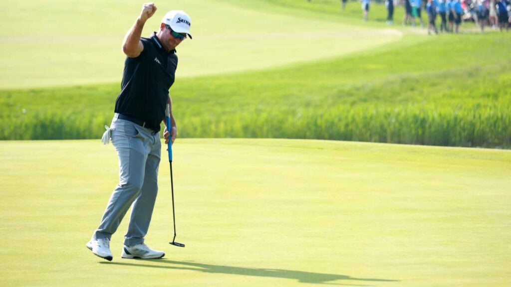 ryan fox celebrates during the 2025 rbc canadian open