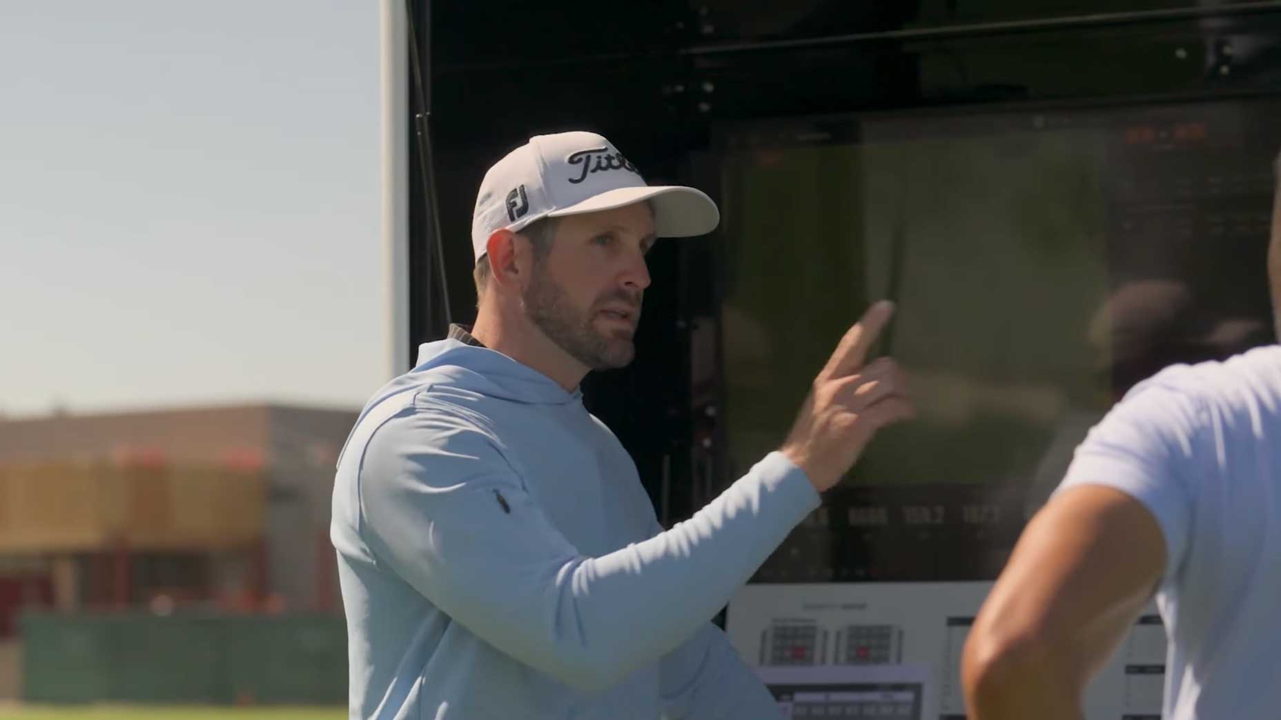 Titleist thinks ‘peak height’ is critical in fitting. Here’s how they find it | Fully Equipped Titleist thinks ‘peak height’ is critical in fitting. Here’s how they find it | Fully Equipped