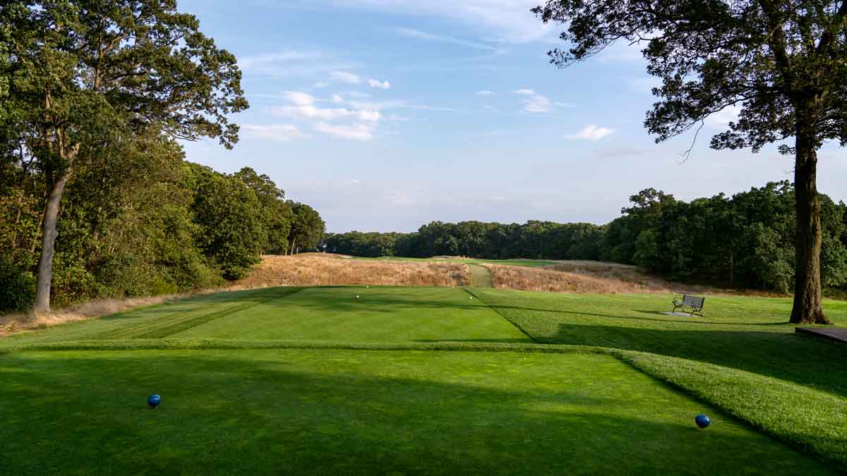 Should bad golfers be banned from playing back tees? The Etiquetteist weighs in Should bad golfers be banned from playing back tees? The Etiquetteist weighs in