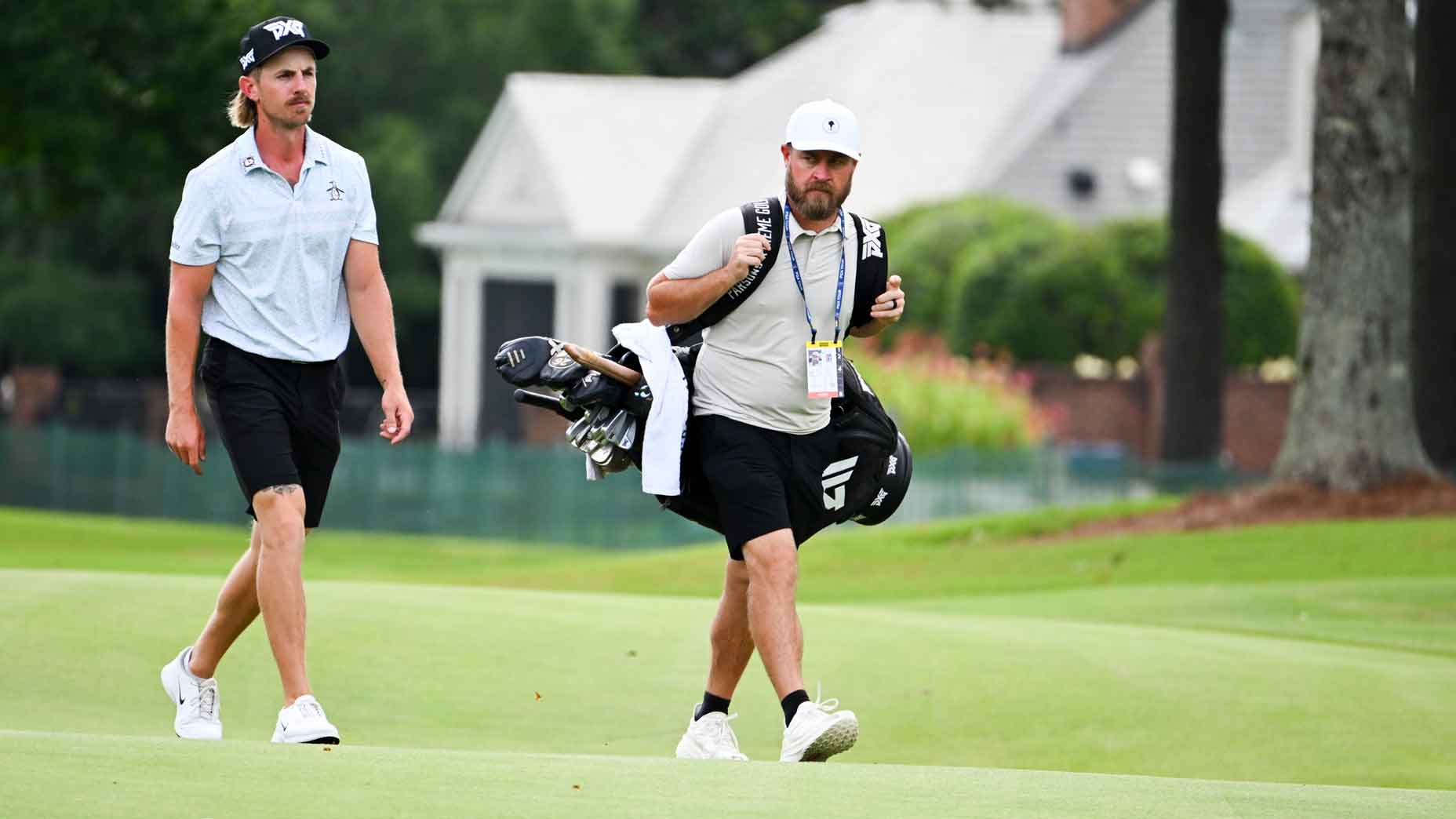How Jake Knapp ended up with this big-time caddie on the bag How Jake Knapp ended up with this big-time caddie on the bag