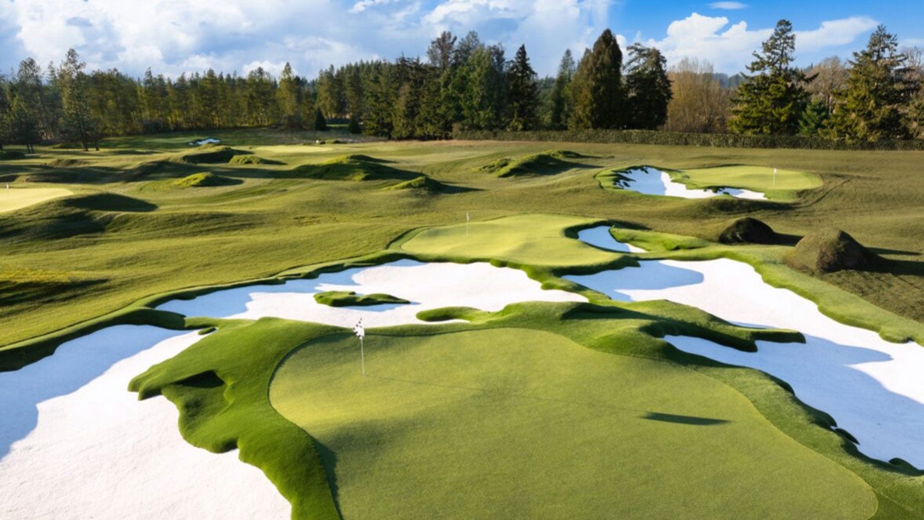This new par-3 course isn’t what it seems — but it is endlessly fun This new par-3 course isn’t what it seems — but it is endlessly fun