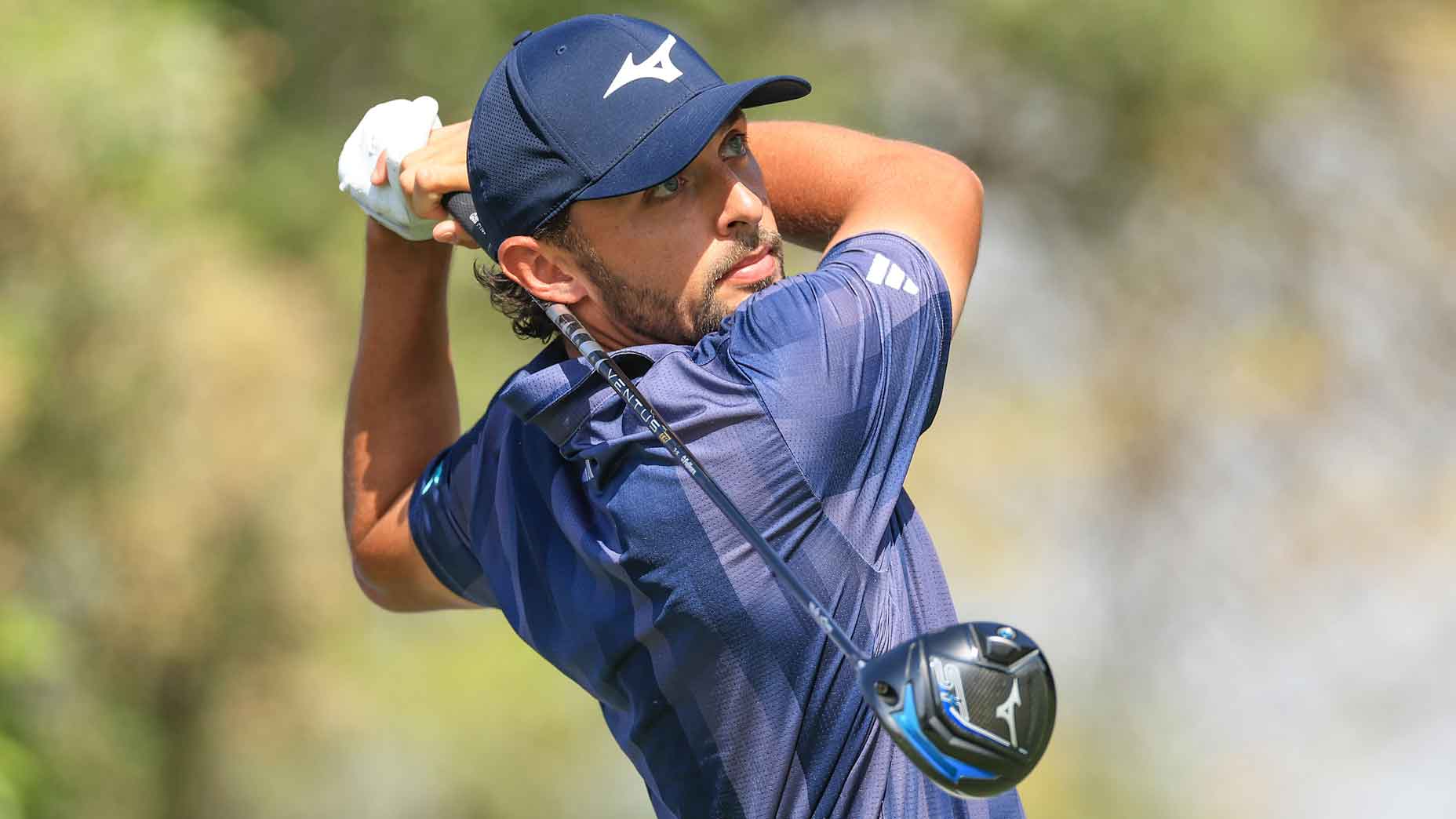 Marco Penge of England tees off on the second hole during the first round of the DP World Tour Championship 2025 at Jumeirah Golf Estates on November 13, 2025 in Dubai, United Arab Emirates. (Photo by David Cannon / Getty Images)