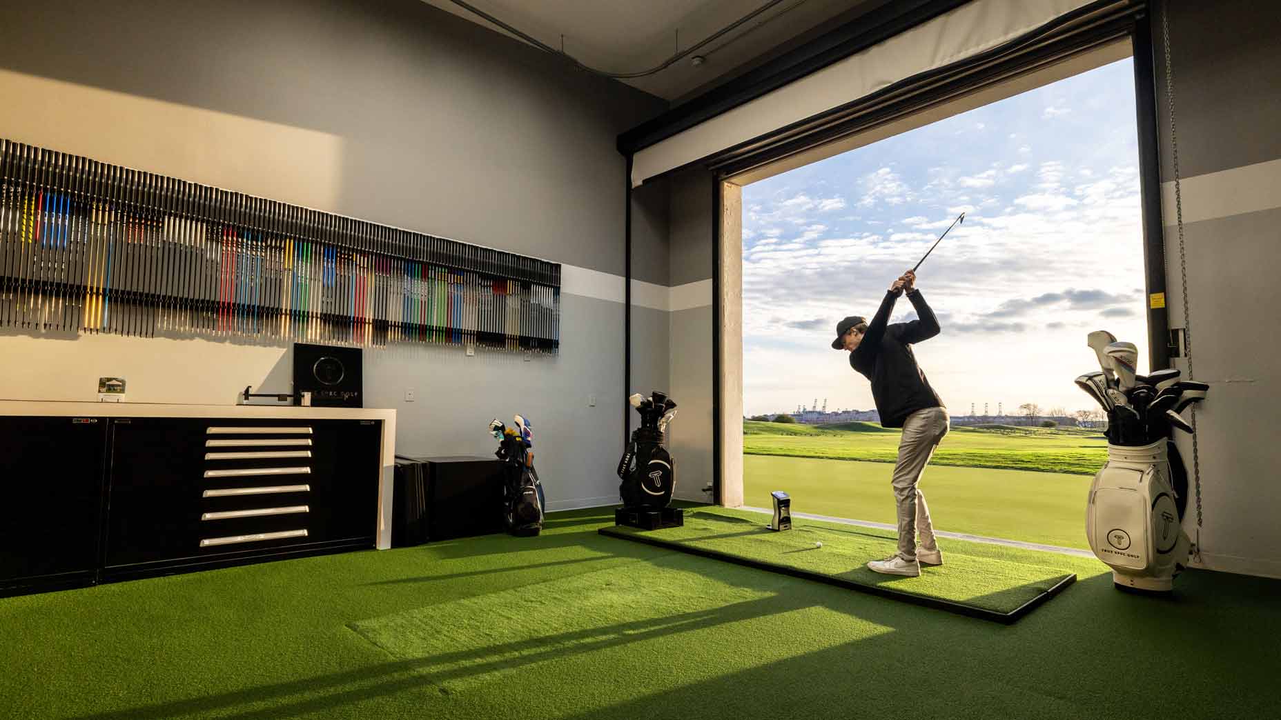 True Spec hitting bay.