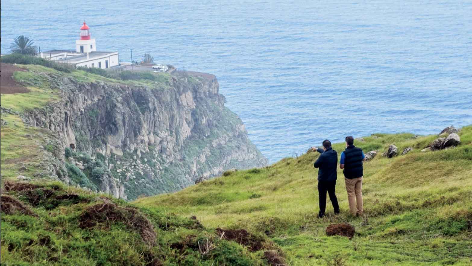 Faldo and his associate Paul Jansen eye the approach on Ponta do Pargo’s par-5 16th.