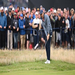 tommy fleetwood hits a chip during the 2023 open championship