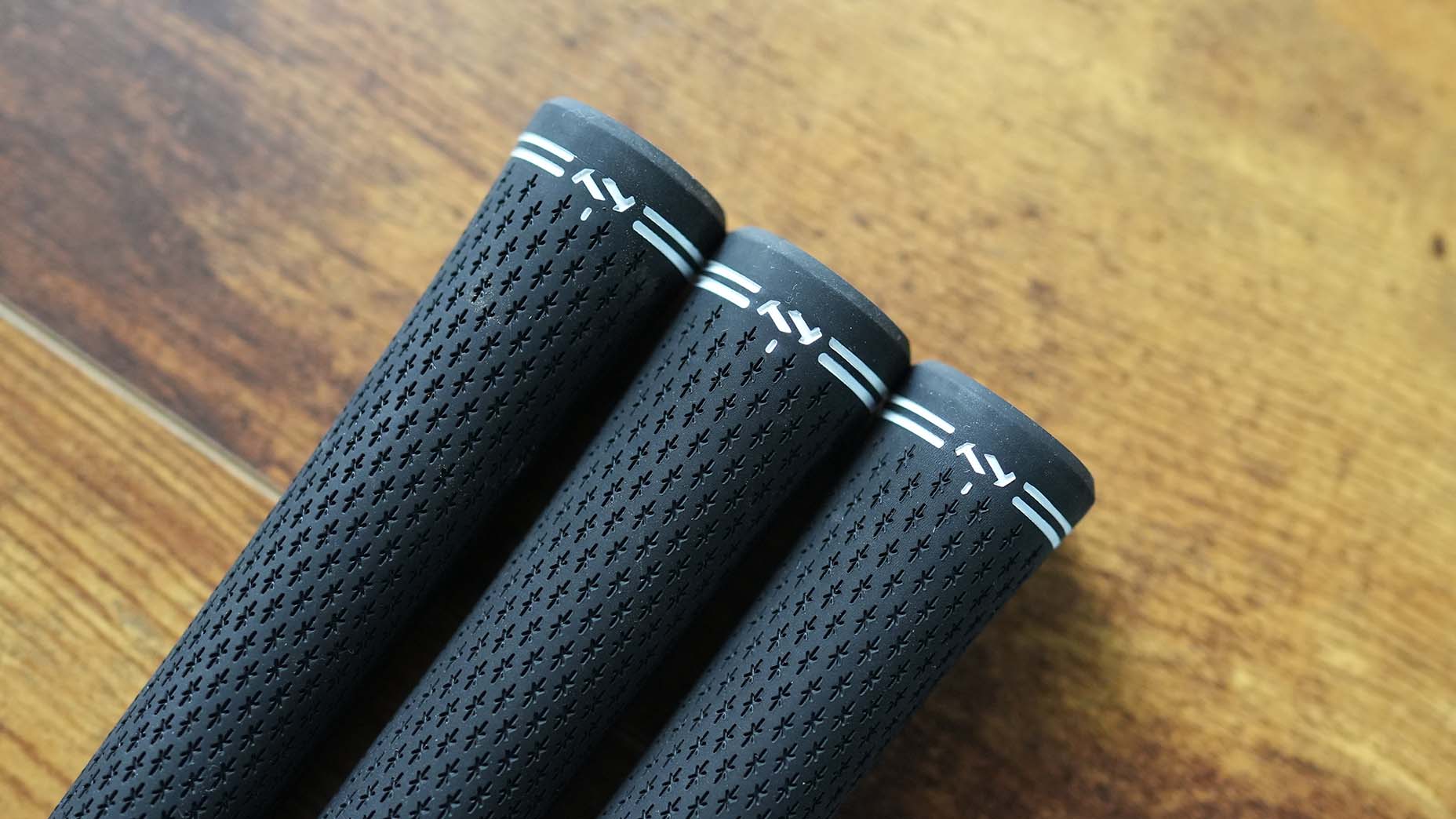 True Temper ICON Club Grip - Butt Cap Details