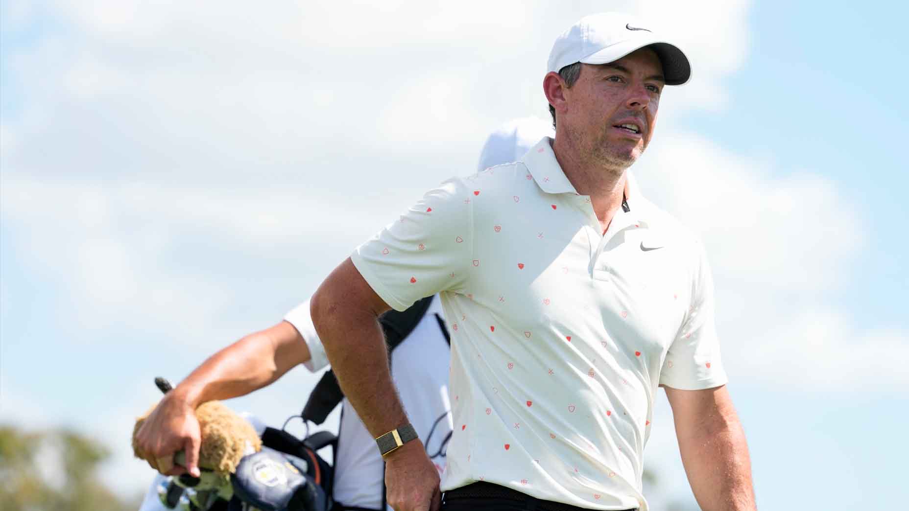Rory McIlroy withdraws from Arnold Palmer Invitational citing back injury Rory McIlroy withdraws from Arnold Palmer Invitational citing back injury