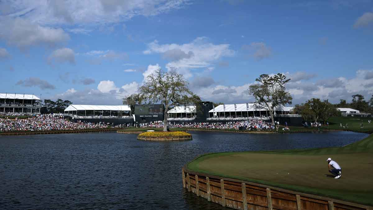 Scottie Scheffler on the 17th green in the opening round of the Players Championship.
