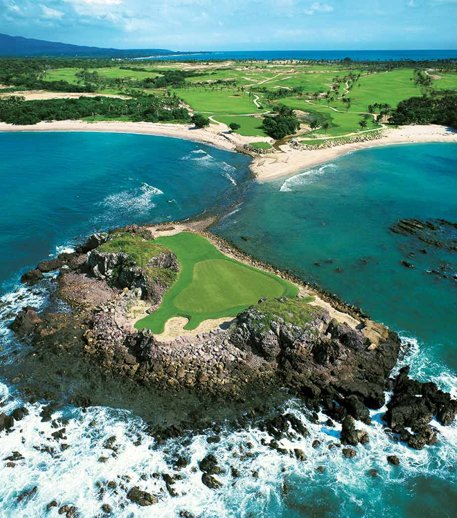 The Tail of the Whale, hole 3B, at the Pacifico Course.