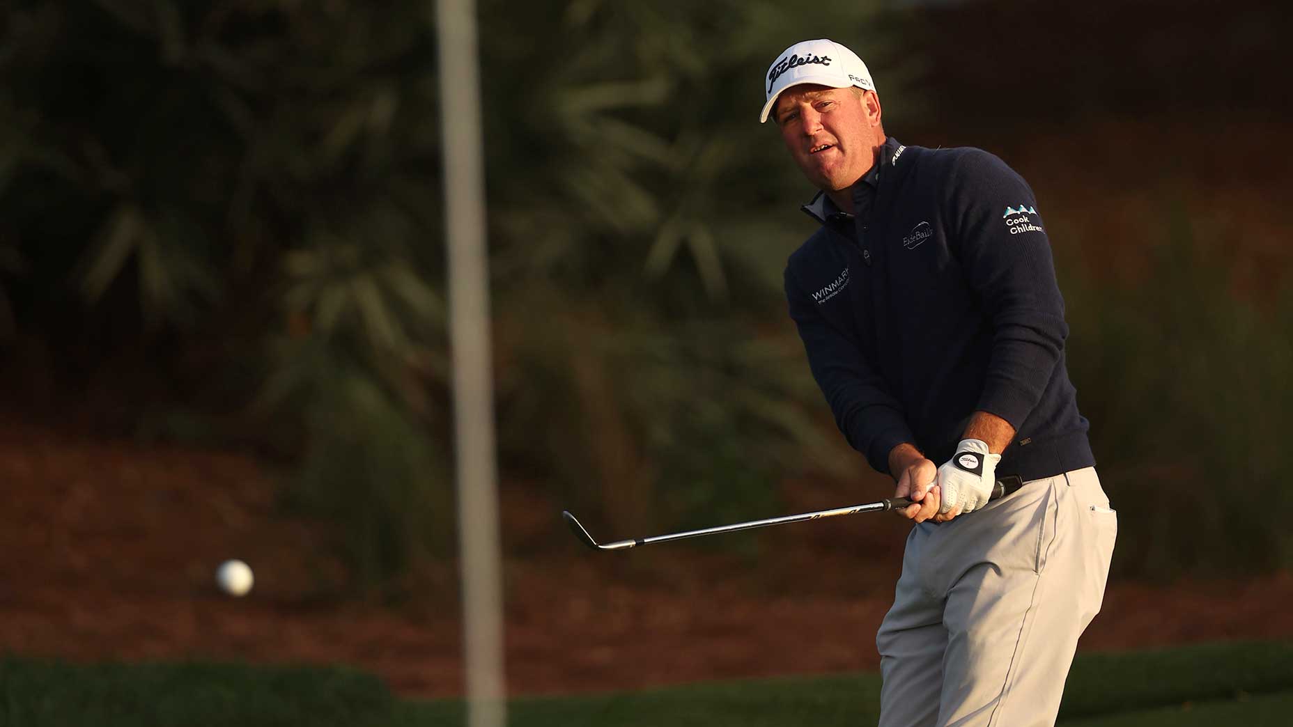 Pro’s shocking quintuple bogey at Players includes splash, blade, shank Pro’s shocking quintuple bogey at Players includes splash, blade, shank