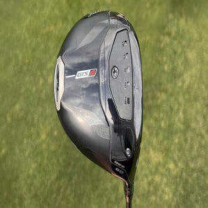 Titleist GTS4 driver.