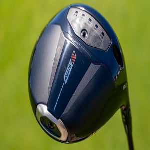 Titleist GTS3 driver.