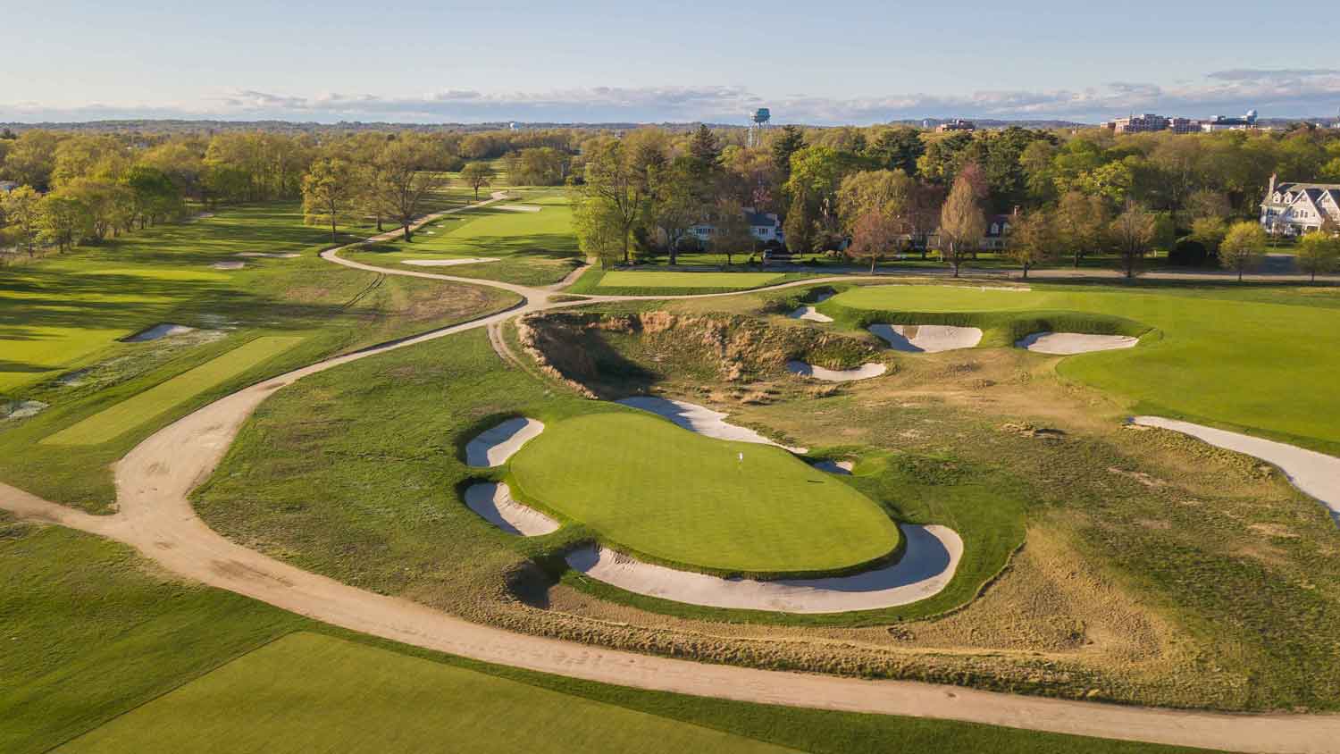 Recreational golf provides so much joy the pro game can never touch Recreational golf provides so much joy the pro game can never touch