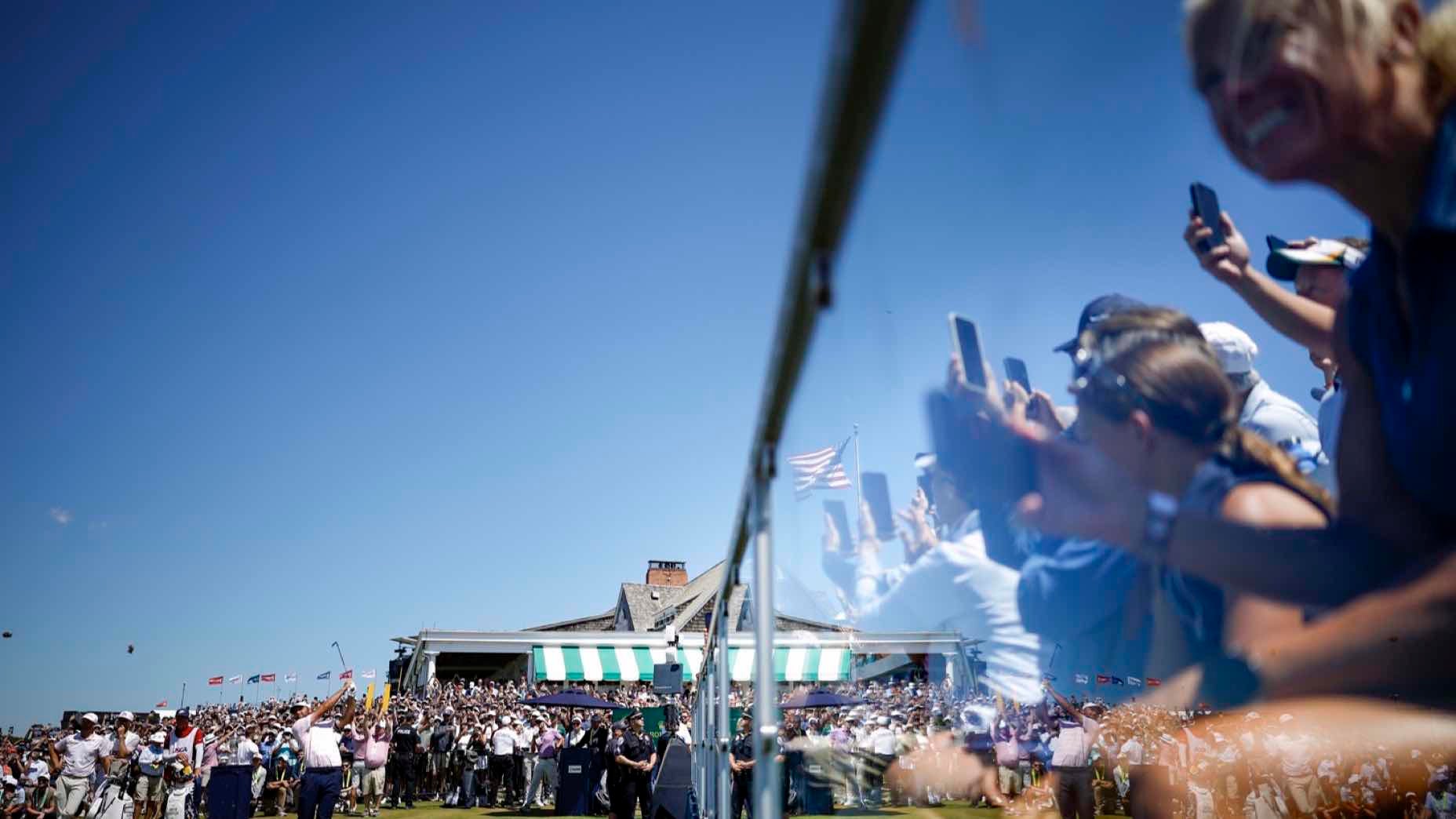 The frenzy of Shinnecock’s US Open crowd should have come as no surprise The frenzy of Shinnecock’s US Open crowd should have come as no surprise