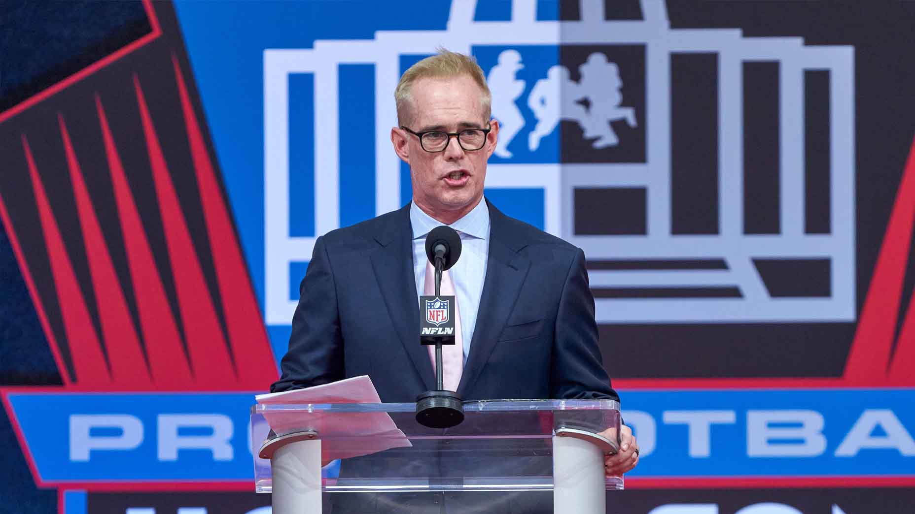 Joe Buck explains the challenges of calling professional golf Joe Buck explains the challenges of calling professional golf