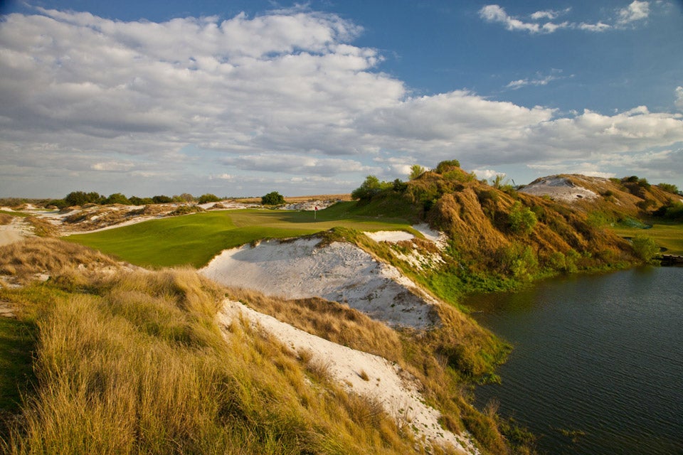 47. Streamsong (Red)